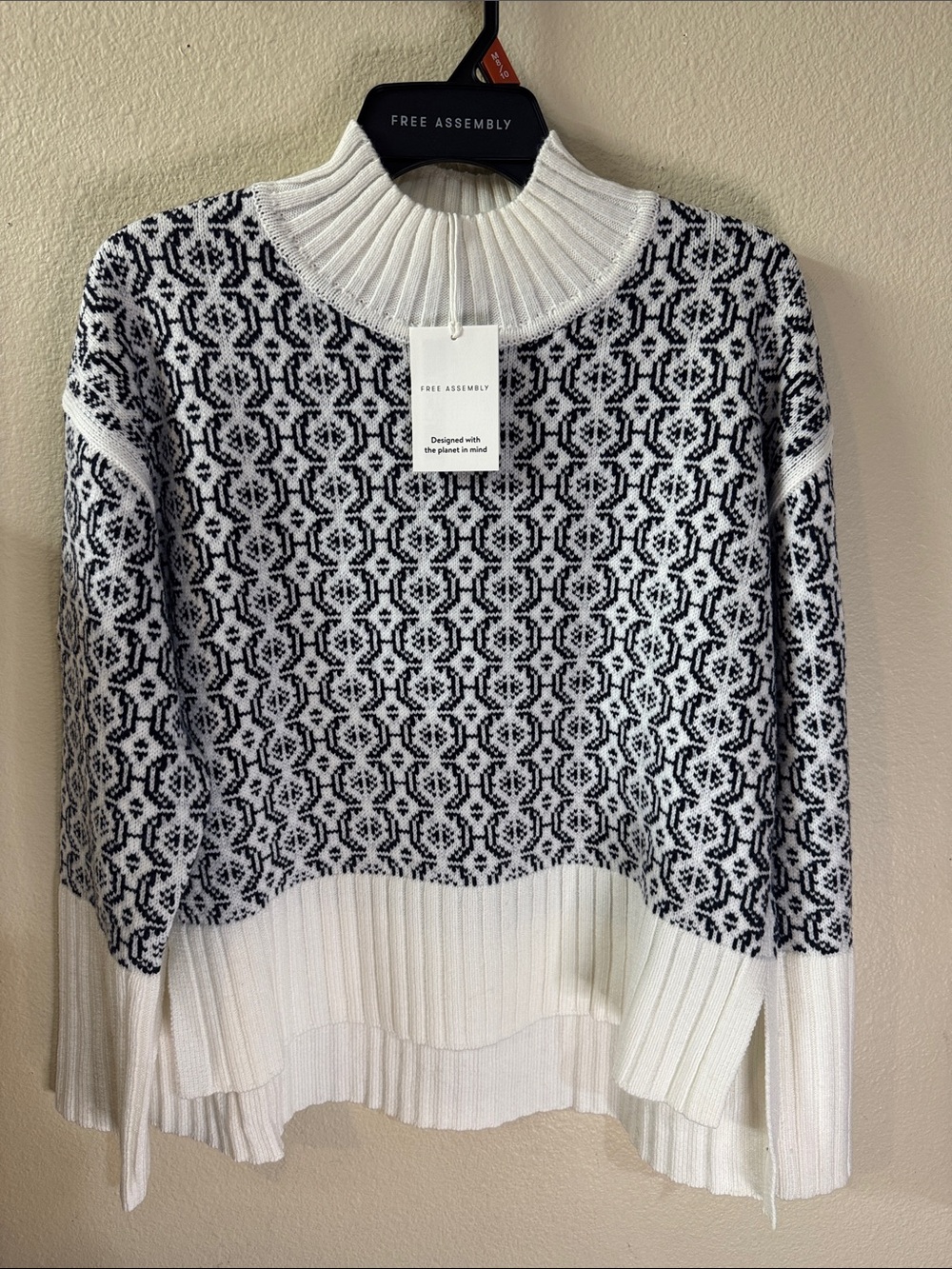 Free Assembly Black & White Patterned Mock Turtleneck Sweater